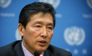 Ri Tong-il, député permanent représentant la Corée du Nord aux Nations Unies, lors d'une conférence le 24 mars 2014 à New York