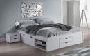 Votre chambre manque de rangement ? Le lit WILLIAM 140×190 cm blanc est à -40 % chez Conforama aujourd’hui