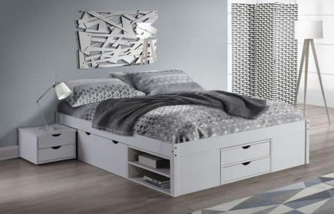 Votre chambre manque de rangement ? Le lit WILLIAM 140×190 cm blanc est à -40 % chez Conforama aujourd’hui