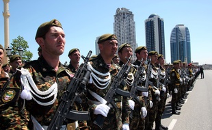 Russie: L'attaque d'une église en Tchétchénie fait cinq morts, quatre rebelles et un policier 310x190_forces-speciales-tchetchenes-grozny-2013-illustration