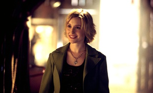 Allison Mack, alias Chloe dans la série « Smallville » est accusé d'être à la tête d'une secte.