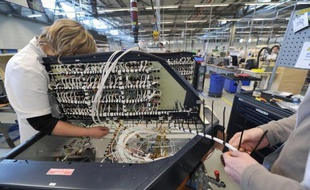 L'activité dans le secteur privé français a enregistré en septembre son plus fort repli depuis avril 2009, accélérant sa contraction tant dans l'industrie manufacturière que dans les services, selon l'indice PMI publié jeudi par le cabinet Markit.