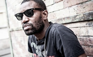 Le rappeur strasbourgeois Abd Al Malik est à Mulhouse, sur la scène du Noumatrouff, vendredi, pour le festival GéNéRiQ.