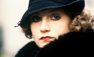 claude chabrol egerie isabelle huppert 233 g 233 rie de la c 233 r 233 monie des c 233 sar 2019 claude chabrol egerie isabelle huppert 233 g 233 rie de la c 233 r 233 monie des c 233 sar 2019
