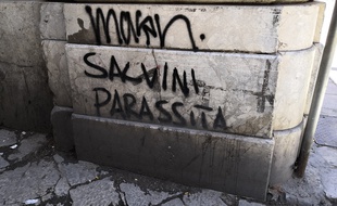 Un tag anti-Salvini, à Palerme.