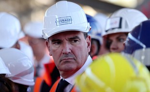 Le gouvernement a choisi de s'adresser à la classe moyenne ce jeudi. Le but de l'opération ? 2022 bien sur !
