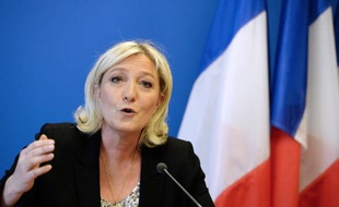 Marine le Pen lors de sa conférence de presse le 25 mars 2014 au siège du Front National à Nanterre