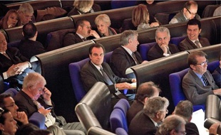 Le député UMP Renaud Muselier (au centre) a appelé à « un sursaut républicain ».