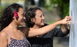 Ranitea Gobrait, en terminale S au lycée La Mennais de Papeete, est major du bac dans l’archipel.