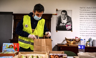 Aux Restos du coeur durant le confinement.