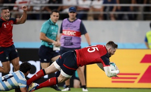L'Anglais Daly inscrit un essai lors du match contre l'Argentine, le 5 octobre 2019 à Tokyo.