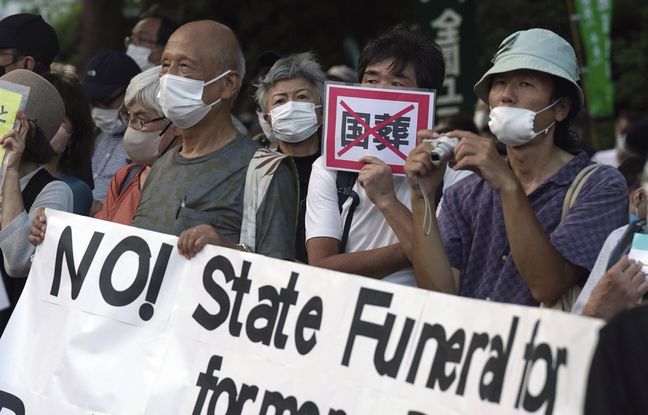 Japon : Les funérailles nationales controversées de Shinzo Abe vont coûter 12 millions d'euros