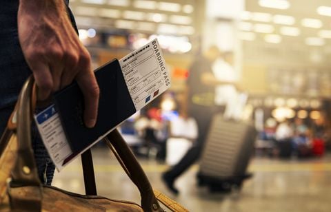 Un couple agresse un agent à l’aéroport à cause d’un bagage trop volumineux