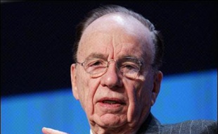 Le conseil d'administration du groupe Dow Jones a voté mardi soir en faveur d'une vente au magnat Rupert Murdoch, qui doit encore recevoir l'accord de la famille Bancroft