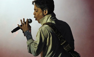 Le chanteur Prince lors d'un concert en Grande-Bretagne en 2011
