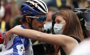 Thibaut Pinot, dépité après l'arrivée du Tour de France à Loudenvielle, samedi.