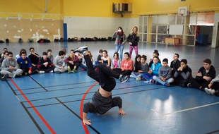 Mardi matin, dans le gymnase des Vallergues