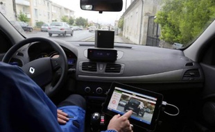 Illustration de radars mobiles embarqués.