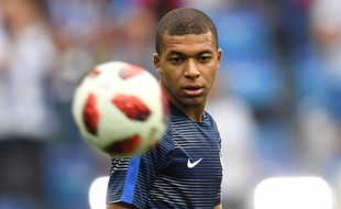 Kylian Mbappé avant le quart de finale France-Uruguay, à Nijni Novgorod, le 6 juillet 2018.