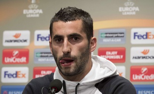 Maxime Gonalons en conférence de presse, après Besiktas-Lyon