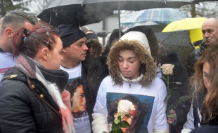 Jennifer Cleyet Marrel et Joachim de Araujo, parents de Maelys ont organise une Marche blanche en l'honneur de Maelys, 4 mois apres sa disparition a Pont de Beauvoisin Isere.