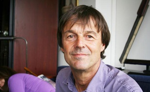 Nicolas Hulot à Sevran, le 20 mai 2011, en campagne pour la primaire EELV.