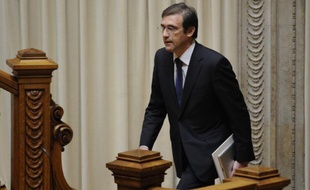 Le Premier ministre portugais, Pedro Passos Coelho, a exclu pour son pays un accord semblable à celui obtenu récemment par la Grèce, dans la mesure où le Portugal, sous assistance financière, respecte les objectifs fixés par ses créanciers.