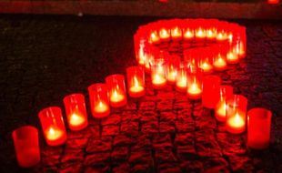La 22e édition du Sidaction, une opération de levée de fonds pour la recherche et la prévention contre le sida, a démarré vendredi alors qu'un sondage montre une méconnaissance grandissante de cette maladie chez les jeunes