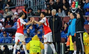 Le milieu de terrain d'Arsenal Mathieu Flamini, le 16 mars 2016, à Barcelone.