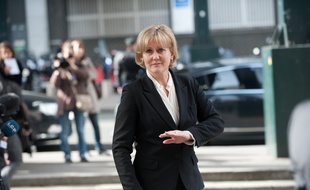 Paris, Hotel Pullmann Montparnasse, 5 avril 2011. - Arrivee de deivers ministres a l'occasion du debat sur la laicite preside par Jean Francois Cope. - Photo : Sebastien Ortola