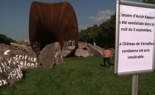 Versailles: la sculpture d'Anish Kapoor à nouveau vandalisée