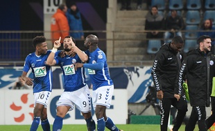 Strasbourg-Lille: Idriss Saadi retrouve le chemin des filets en Coupe de France.