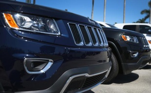 Des Jeep Cherokee du constructeur automobile néerlandais Fiat Chrysler (FCA), le 2 avril 2014 à Miami