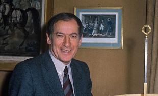 Roger Borniche, ancien flic et romancier à succès, ici sur TF1 dans les années 1980, est décédé à 101 ans le 16 juin 2020