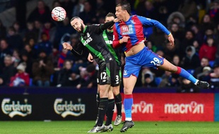 Marouane Chamakh lors d'un match disputé avec Crystal Palace le 30 janvier 2016 à Londres.