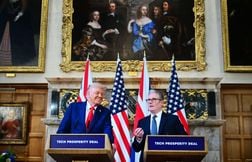 Trump suggère à Londres de « faire appel à l’armée » pour stopper les clandestins