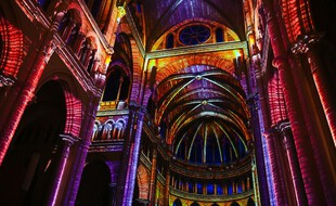 Les 41 représentations du spectacle Lyon née de la Lumière sont déjà complètes.