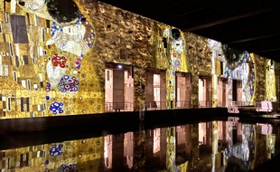 Une des premières expositions aux Bassins de Lumières à Bordeaux, sera consacrée à Gustav Klimt