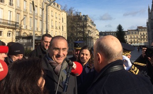 Le secrétaire d'Etat auprès du ministre de l'intérieur a rencontré Alain Juppé en début d'après-midi à Bordeaux.