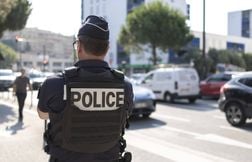 Un jeune tué de plusieurs coups de feu dans son véhicule près d’Alès