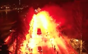 Le bus du Zénith avant son arrivée au stade en 16e de finale de Ligue Europa.