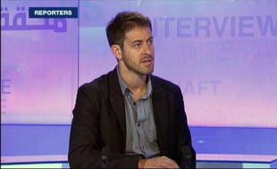 Détenu par les Farc dans le sud de la Colombie, le journaliste français Roméo Langlois en sera lundi à un mois de captivité, malgré une pression croissante sur la guérilla qui a affiché l'intention de le libérer