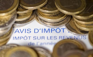 Plus de six Français sur dix ont constaté une hausse de leurs impôts locaux et de leur impôt sur le revenu en l'espace d'un an, révèle un sondage Ifop à paraître dans Sud Ouest Dimanche.