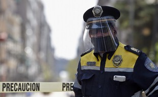 Illustration d'un policier au Mexique.