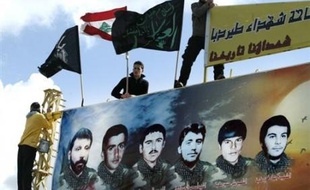 Un homme clé des opérations militaires du Hezbollah libanais, Imad Moughnieh, recherché par Interpol et les Etats-Unis pour une série d'attentats et d'enlèvements, a été assassiné mardi à Damas, a indiqué le puissant mouvement chiite qui a pointé du doigt Israël.