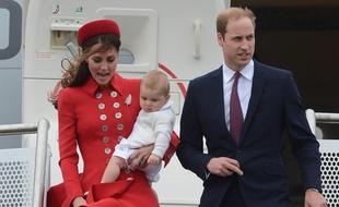 Kate Middleton, le Prince William et leur fils George le 7 avril 2014 à Wellington, Nouvelle-Zélande