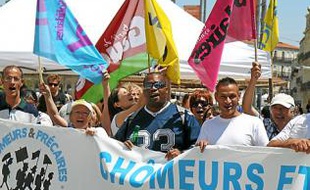 Social - Chômeurs et précaires s’élancent ce lundi 17 juin 2013 depuis la Comédie
La longue marche de ceux qui en ont plein les bottes