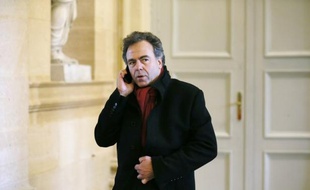 Luc Chatel, vice-président délégué de l'UMP, a laissé entendre lundi sur Canal + qu'il y aurait bien une nouvelle élection pour la présidence de son parti en septembre comme le stipule un accord passé entre Jean-François Copé et François Fillon en décembre.