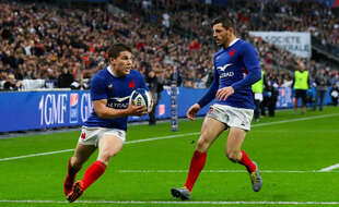 Antoine Dupont, Anthony Bouthier et le XV de France connaissent leurs adversaire pour la Coupe du monde 2023.