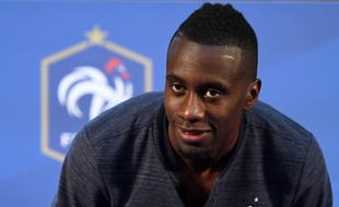 Blaise Matuidi en conférence de presse à Istra, pendant la Coupe du monde, le 18 juin 2018.